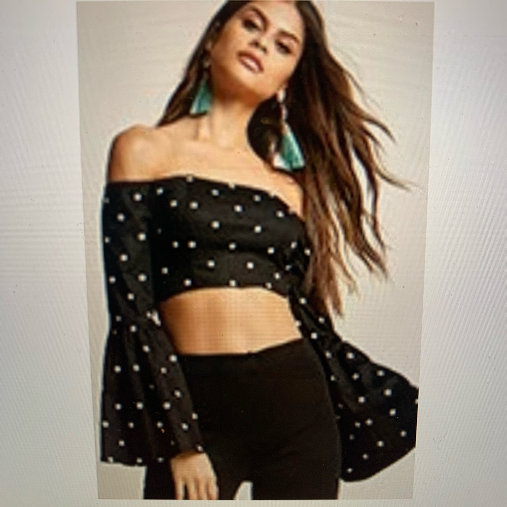 Forever 21 Off the Shoulder Polka Dot Top